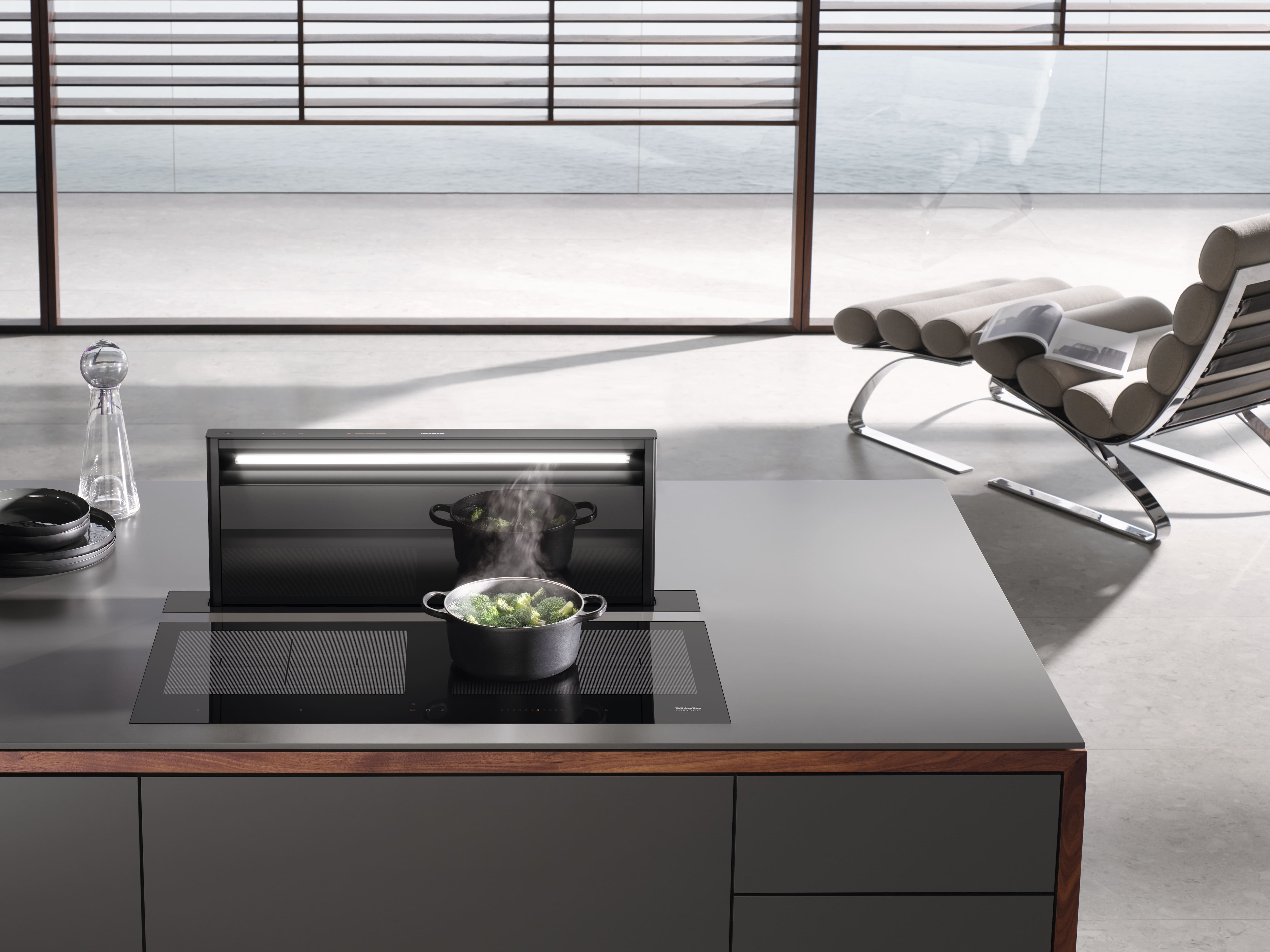 Вытяжка Miele DAD 4841 Black Levantar OBSW