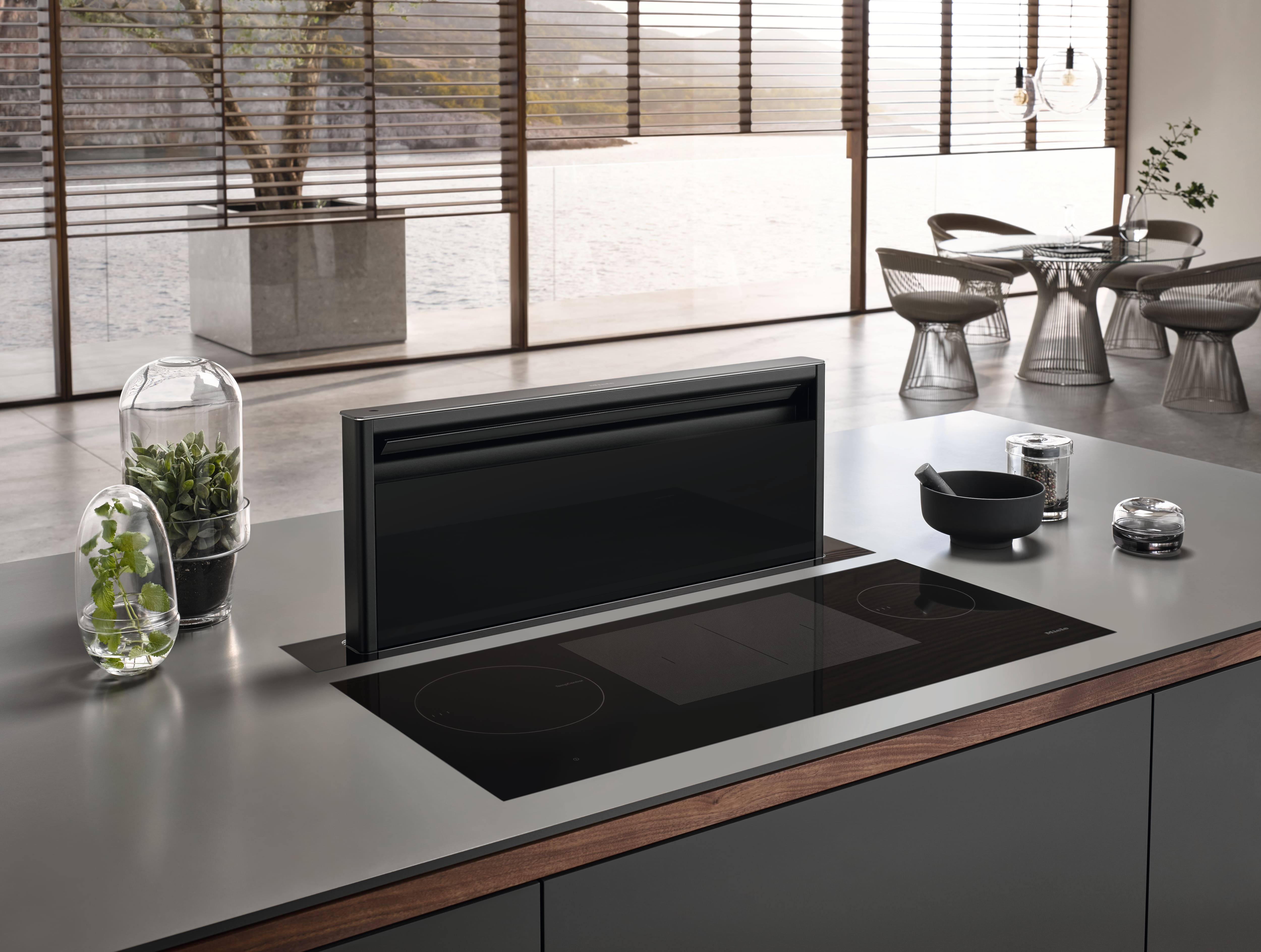 Вытяжка Miele DAD 4841 Black Levantar OBSW