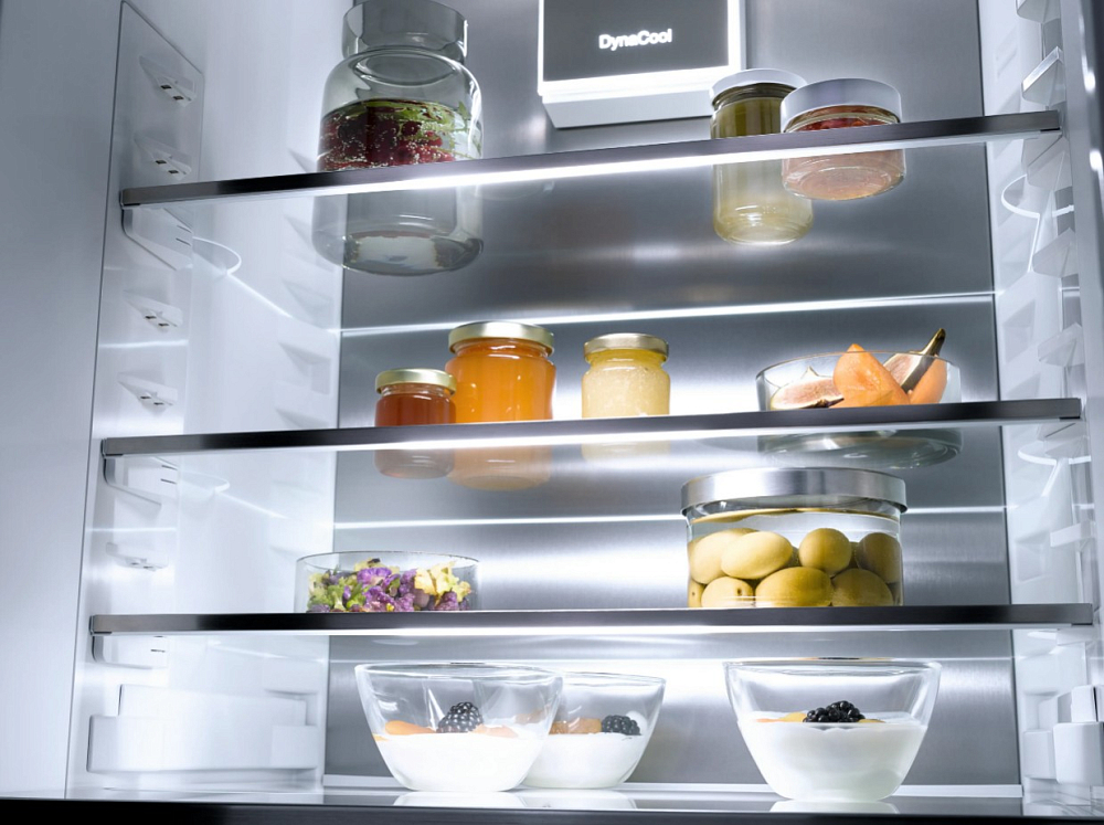 Встраиваемый холодильник Miele KFN 7785 C фото 2