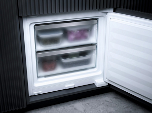 Встраиваемый холодильник Miele KF 7731 E фото 2