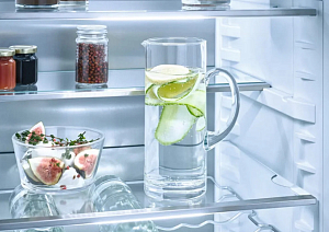 Встраиваемый холодильник Miele KFN 7774 B фото 3