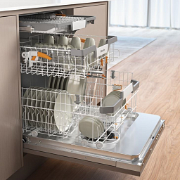 Встраиваемая посудомоечная машина Miele G 7080 SCVi AutoDos Stainless Steel фото 3