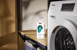 Средство для стирки Miele UltraColor Sensitive фото 3