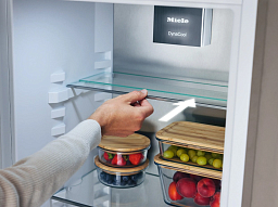 Встраиваемый холодильник Miele K 7777 C фото 5