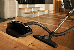 Пылесос Miele SGSF5 Complete C3 Parquet XL PowerLine черный фото 5