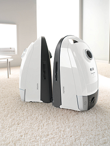 Пылесос Miele Compact C2 PowerLine SDRB4 фото 2