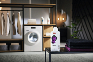 Средство для стирки темных и черных вещей Miele Ultra Dark 1.5 л фото 4